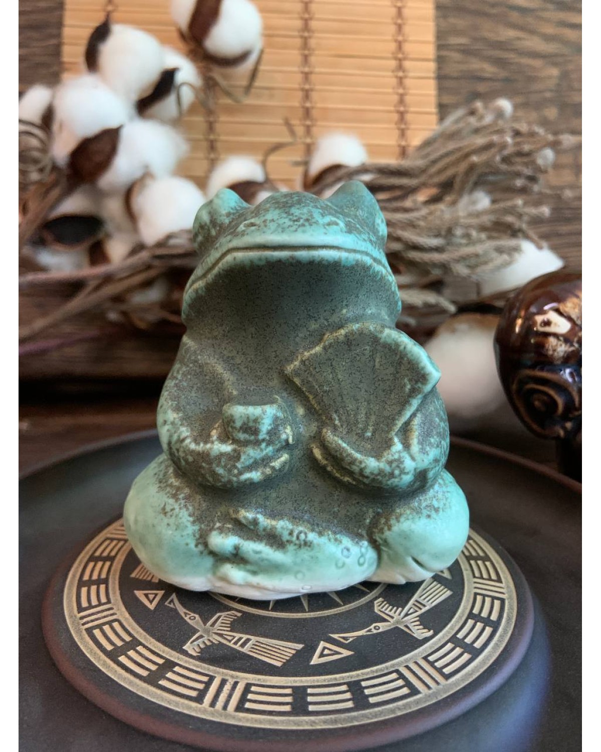 Чайна фігурка "Жаба"