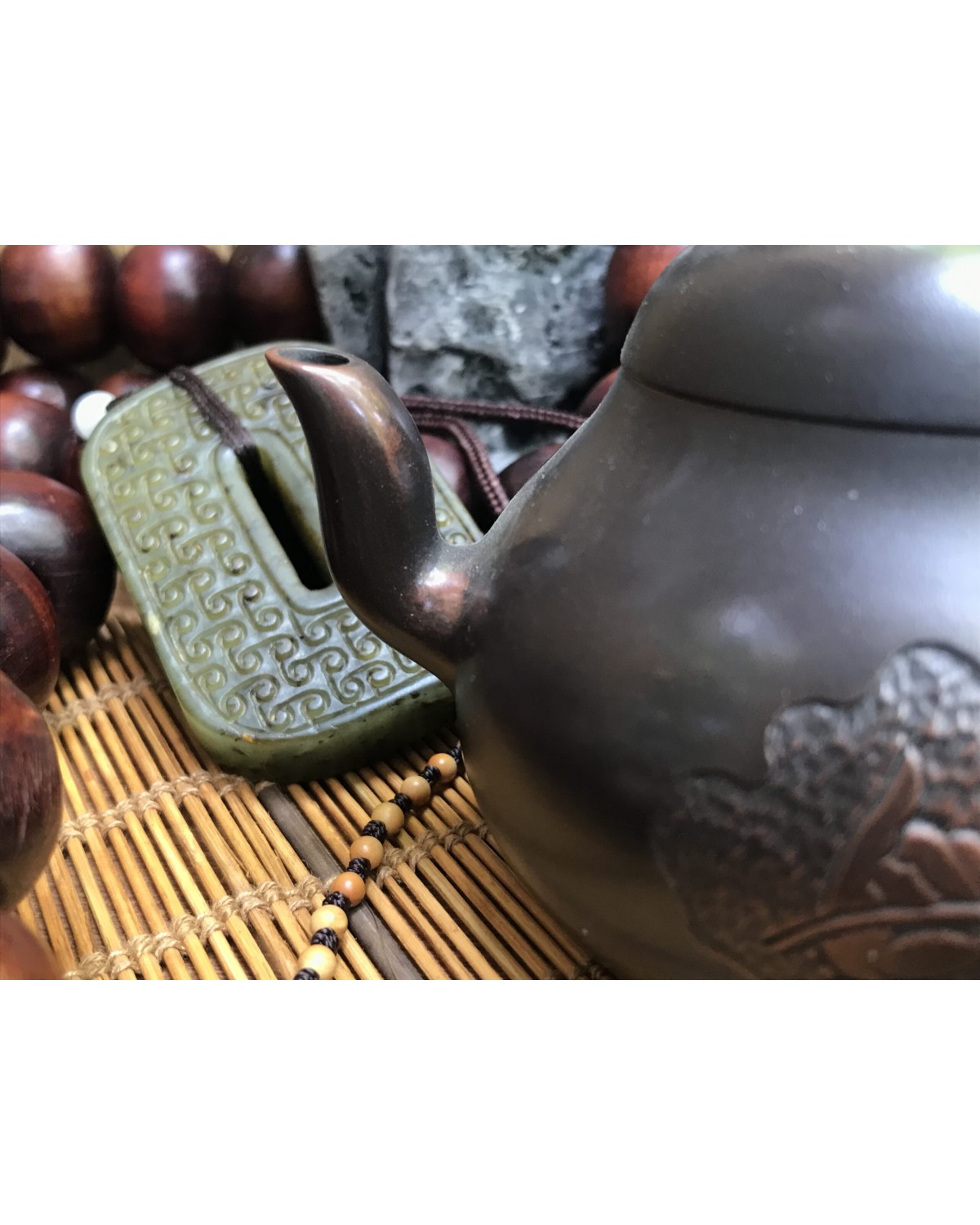 Чайник " рука з квіткою "