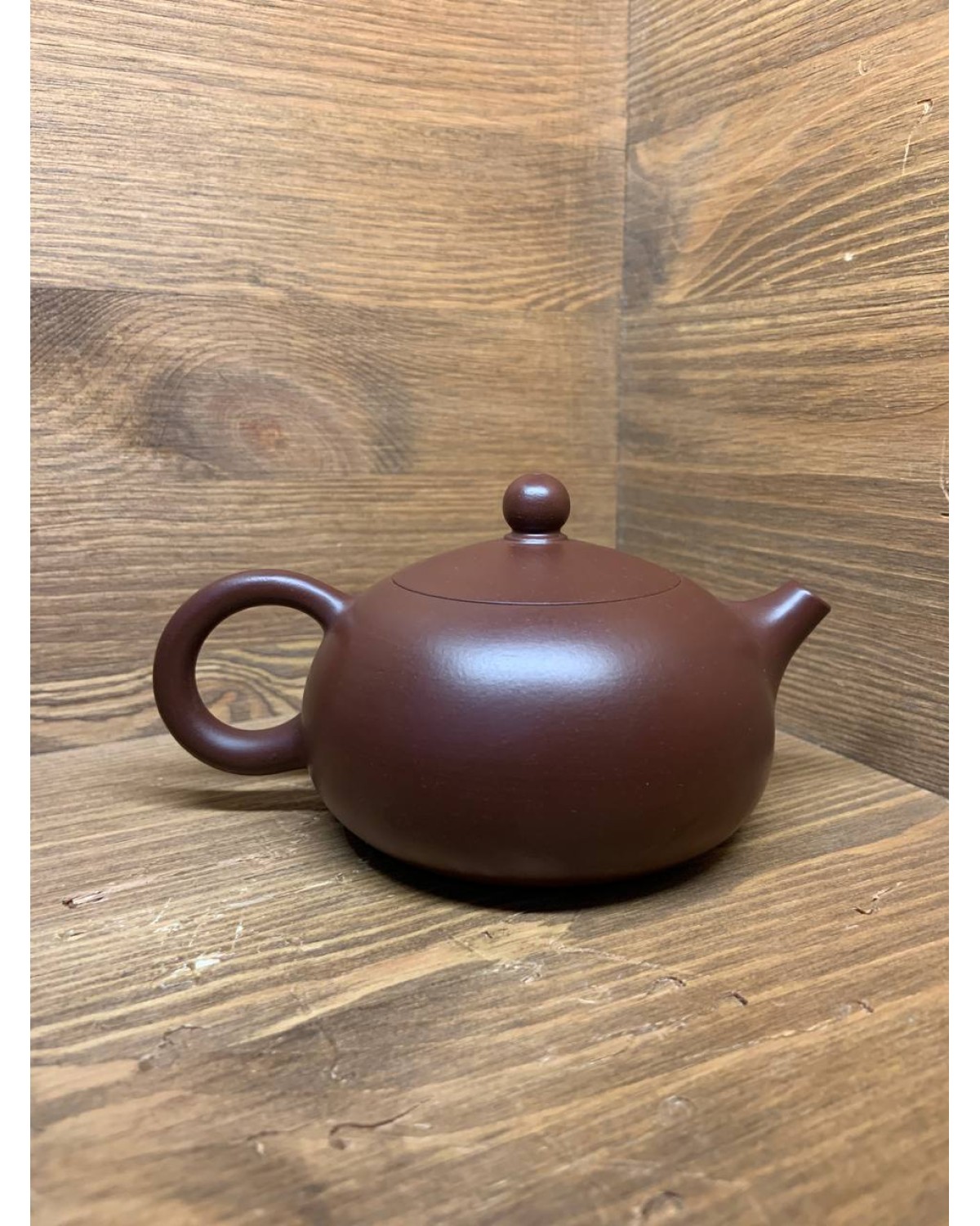 Чаник ” мінімалізм “