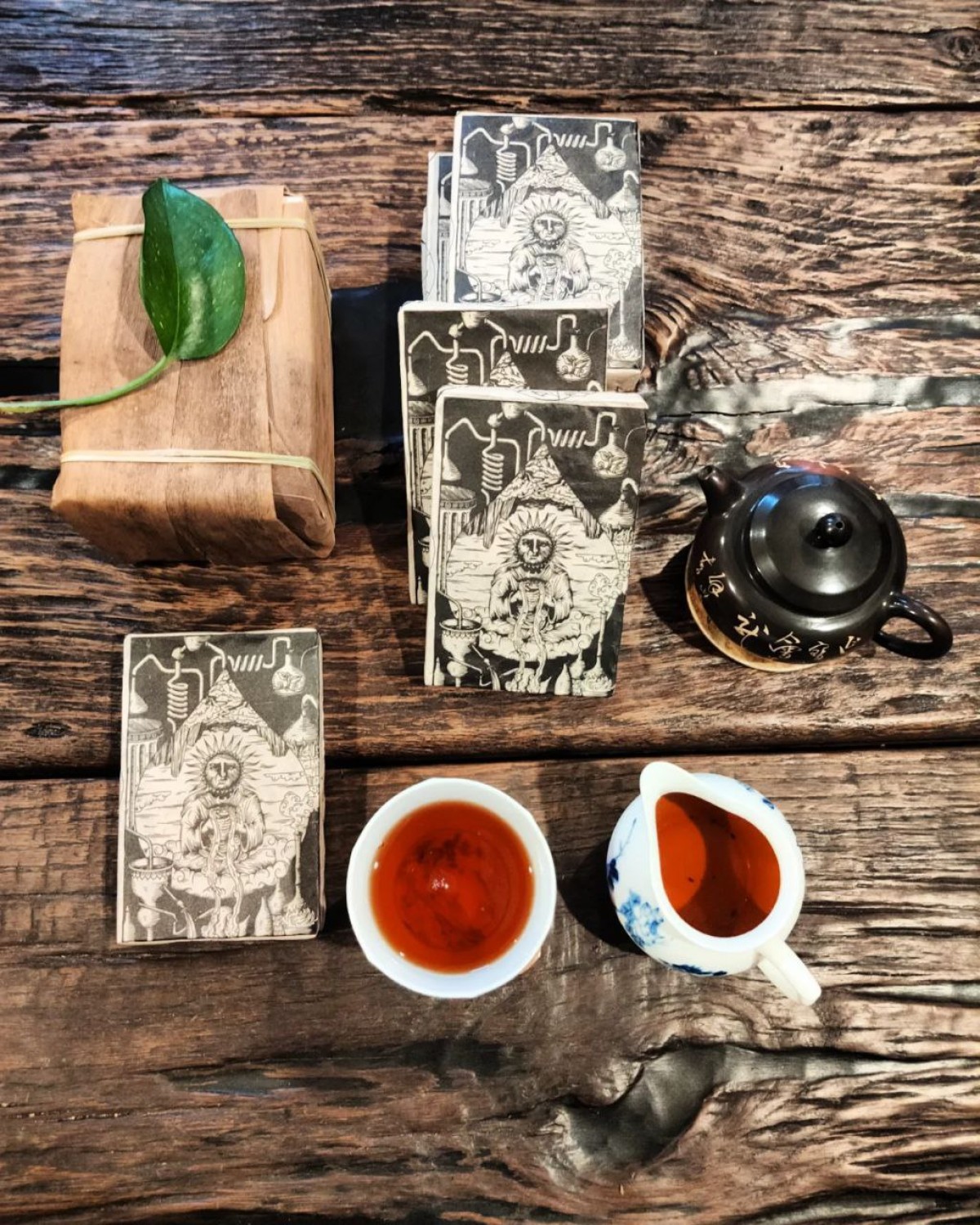 Червоний чай «алхімія» Червоний чай «алхімія»