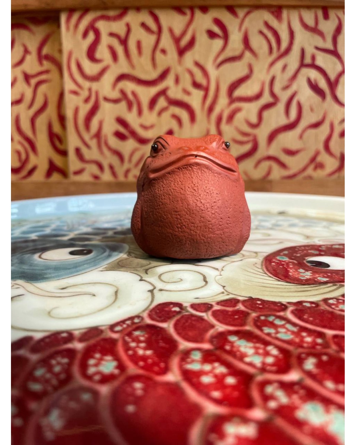 Трилапа жаба глина хуан ні