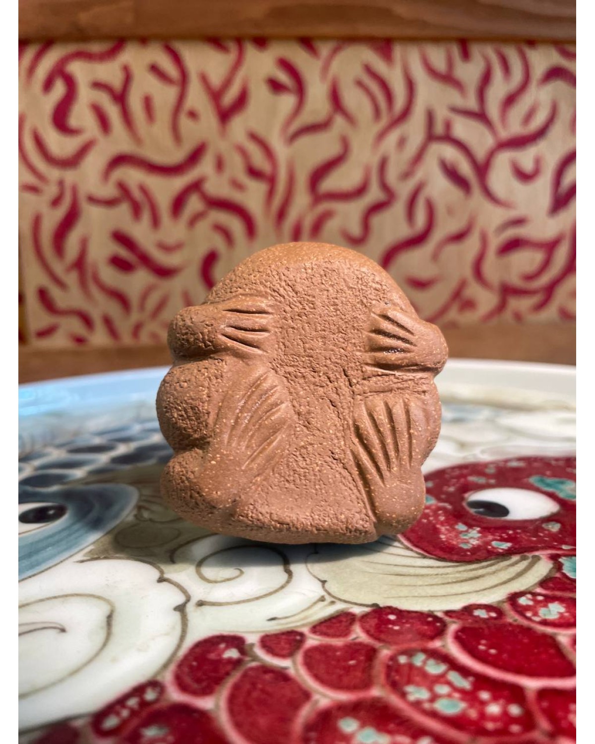 Трилапа жаба глина хуан ні