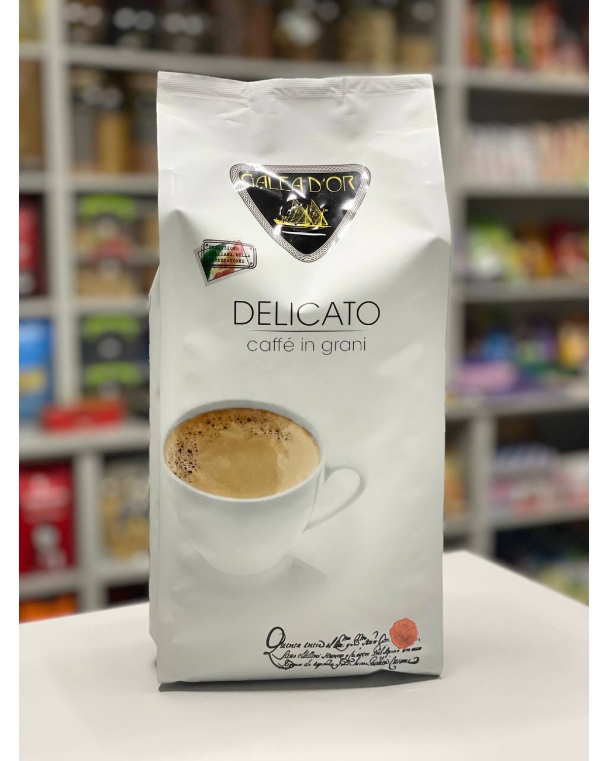 Кава в зернах Galeador Delicato 60% арабіка / 40% робуста 1 кг