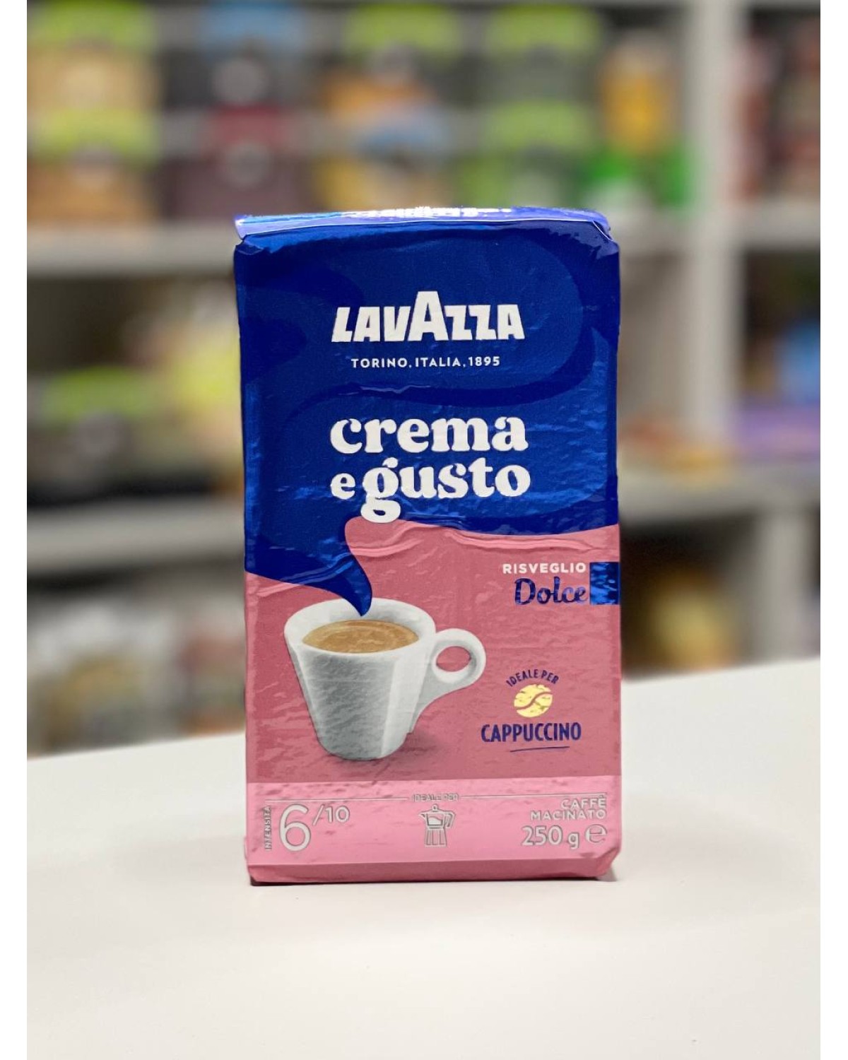 Кава мелена Lavazza Crema e Gusto Dolce 50% арабіка / 50% робуста 250 г